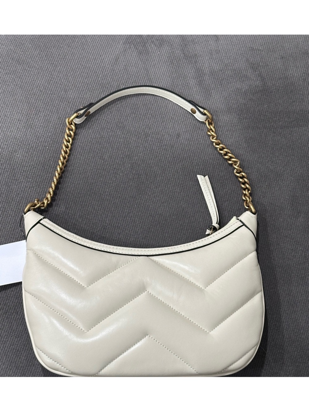 Gucci Marmont Small Shoulder Bag - Picture 3 of 10